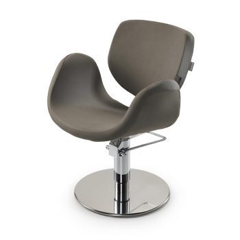 fauteuil de coiffure finition similicuir marron avec base ronde chromé et pompe hydraulique