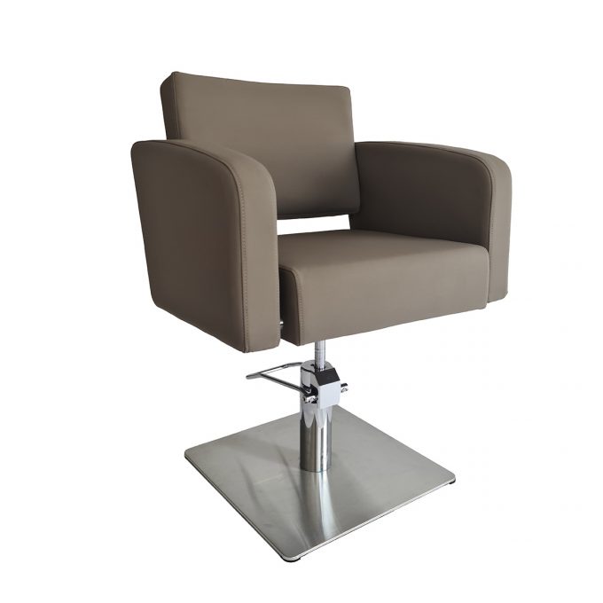 fauteuil de coiffure couleur beige top, avec grands accoudoirs et base carré inox avec pompe hydraulique