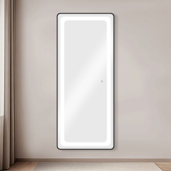 Grand miroir avec éclairage LED réglable au niveau de l'intensité et température de la couleur, disponible en contour, noir, gold et silver