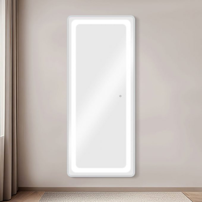 Grand miroir avec éclairage LED réglable au niveau de l'intensité et température de la couleur, disponible en contour, noir, gold et silver